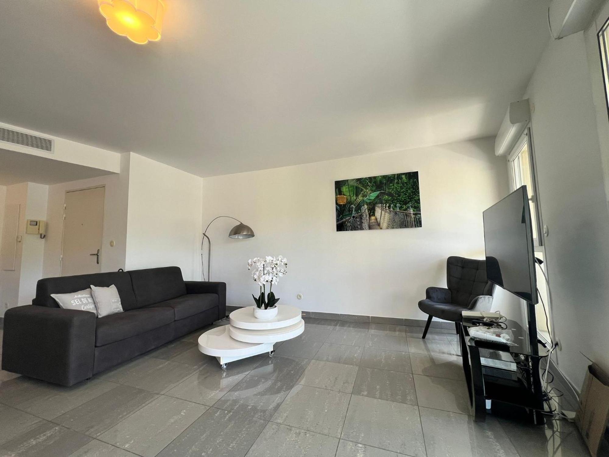 Grand T3 Neuf Proche Port/Centre Ville La Ciotat Exterior photo